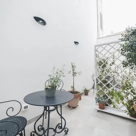 Amphitrite B&B לינה וארוחת בוקר לצ'ה