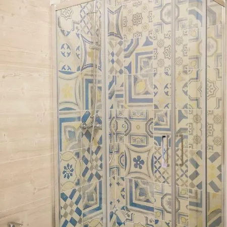 Amphitrite B&B לינה וארוחת בוקר לצ'ה